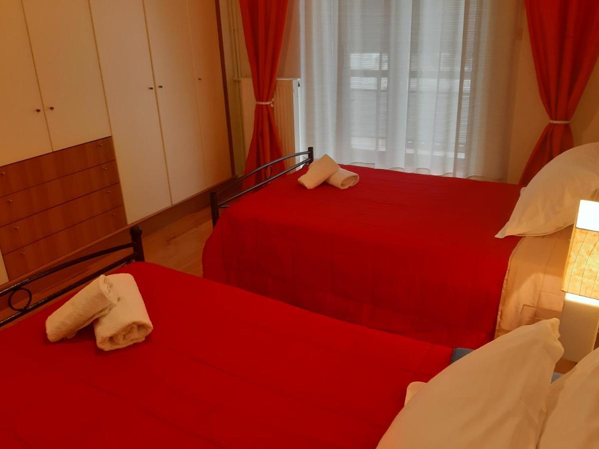 Elegante Apartamento Centrale Tríkala Exteriör bild