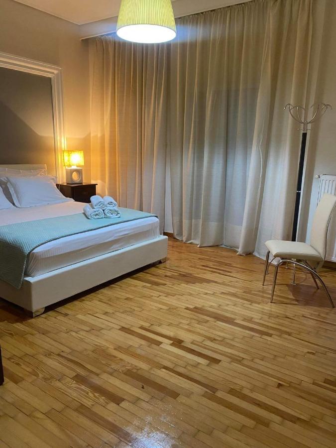 Elegante Apartamento Centrale Tríkala Exteriör bild