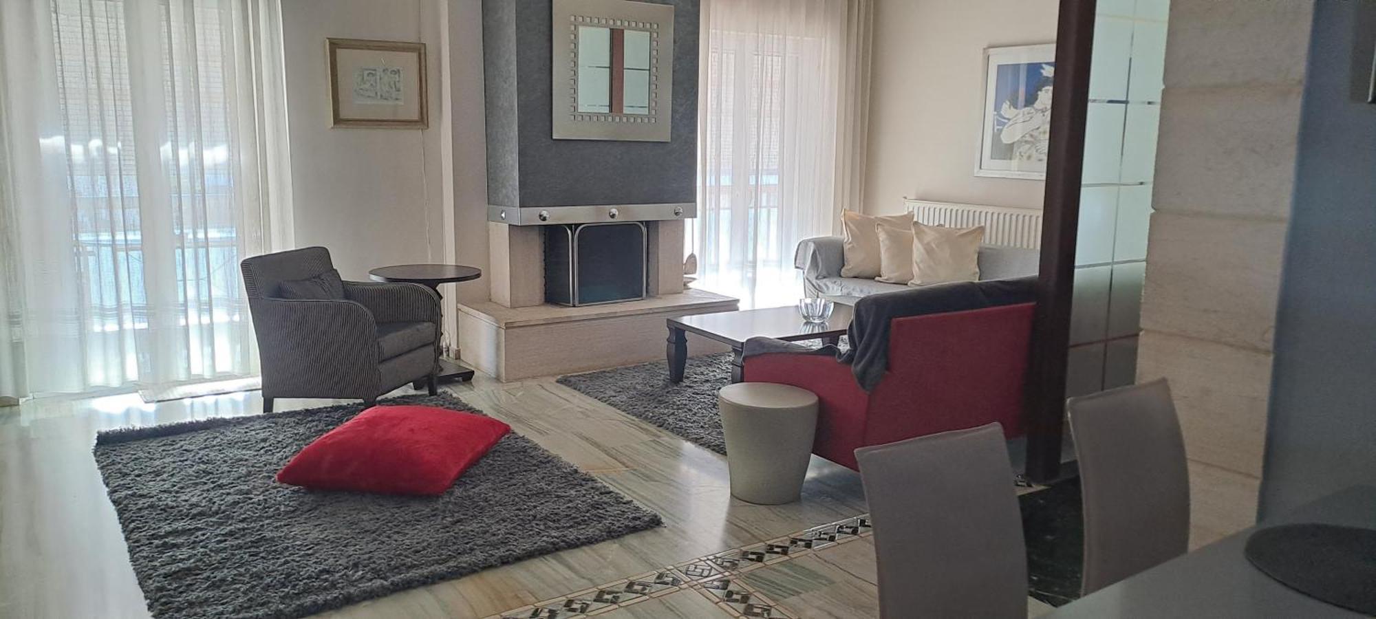Elegante Apartamento Centrale Tríkala Exteriör bild